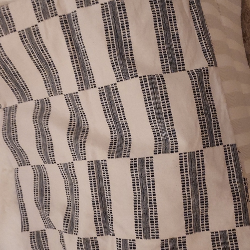 Set of 2 pillow covers